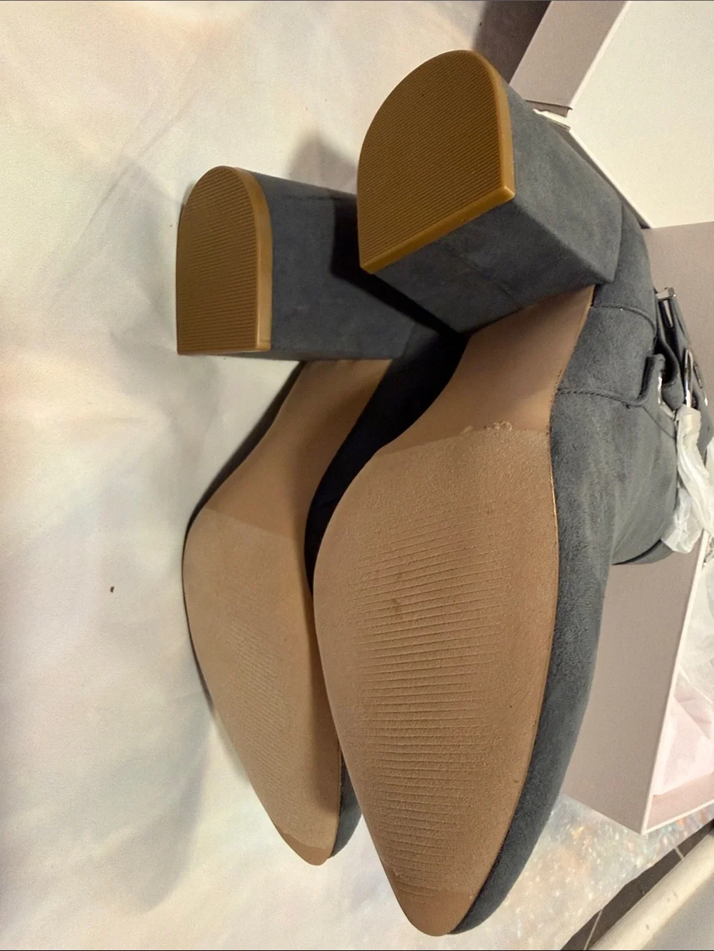 JustFab Charcoal Gray Suede Block Heel Ankle Boots 7.5